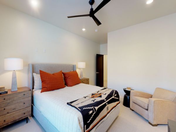 Big Sky Home 1000357