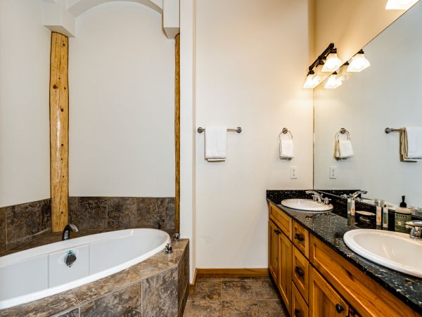 Big Sky Home 1000358