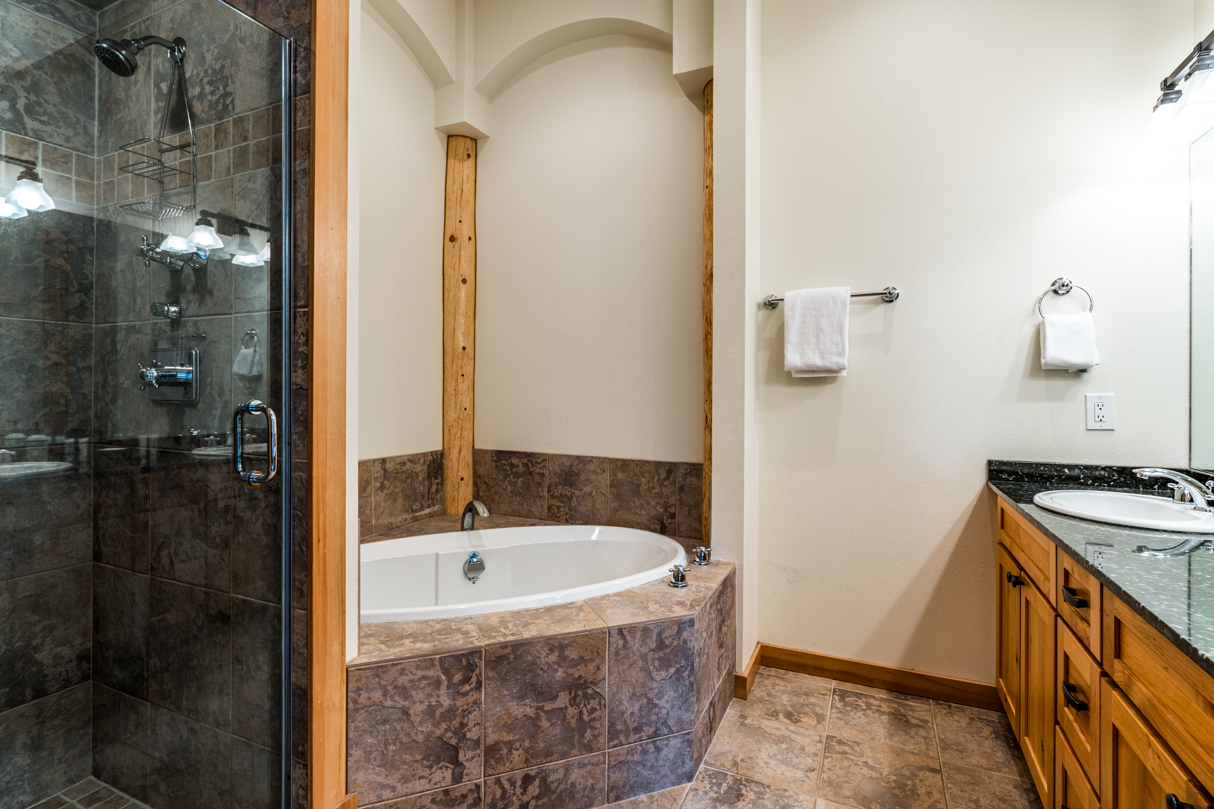 Big Sky Home 1000358