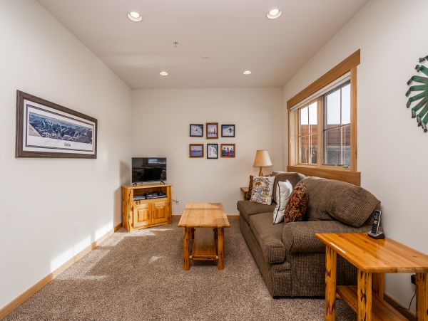 Big Sky Home 1000363