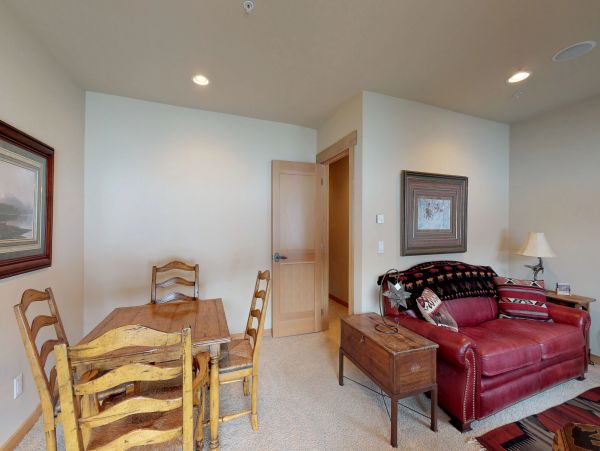 Big Sky Home 1000364