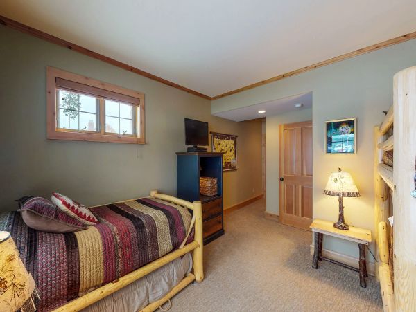 Big Sky Home 1000367