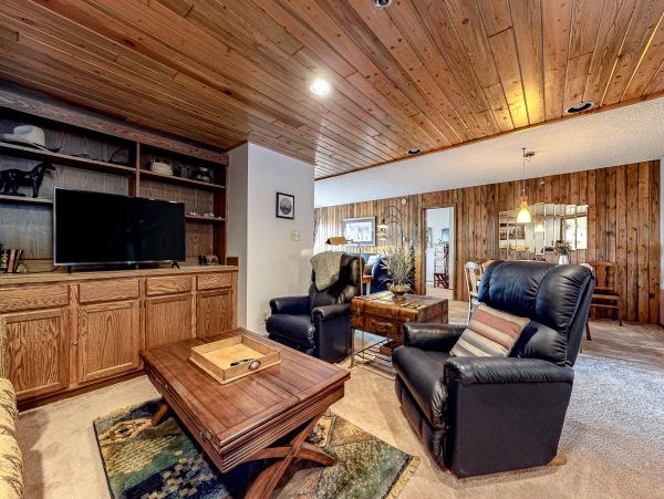 Big Sky Home 1000373