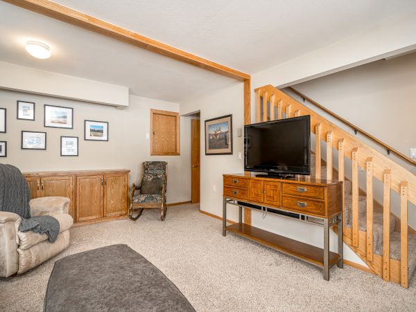 Big Sky Home 1000375