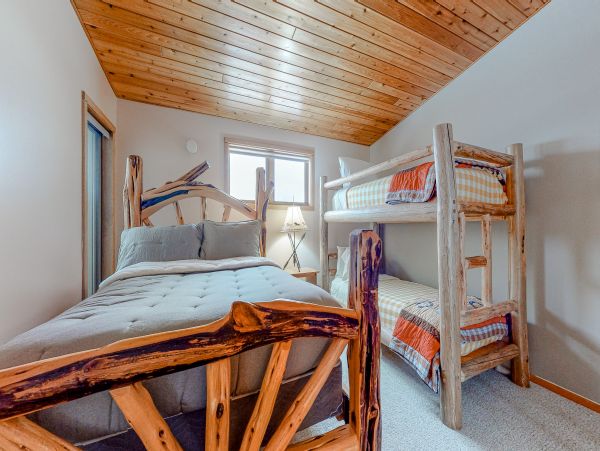 Big Sky Home 1000376