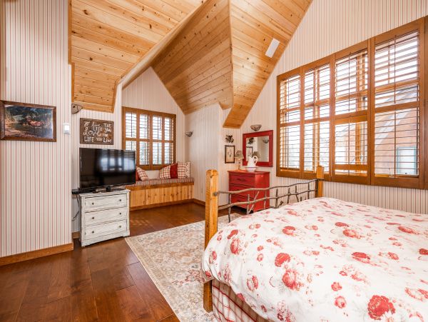 Big Sky Home 1000377