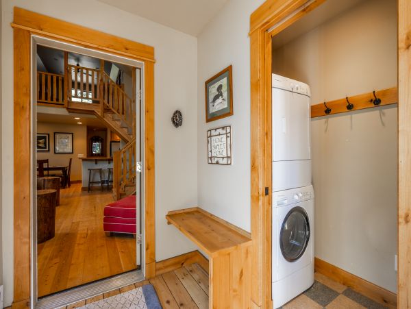 Big Sky Home 1000378