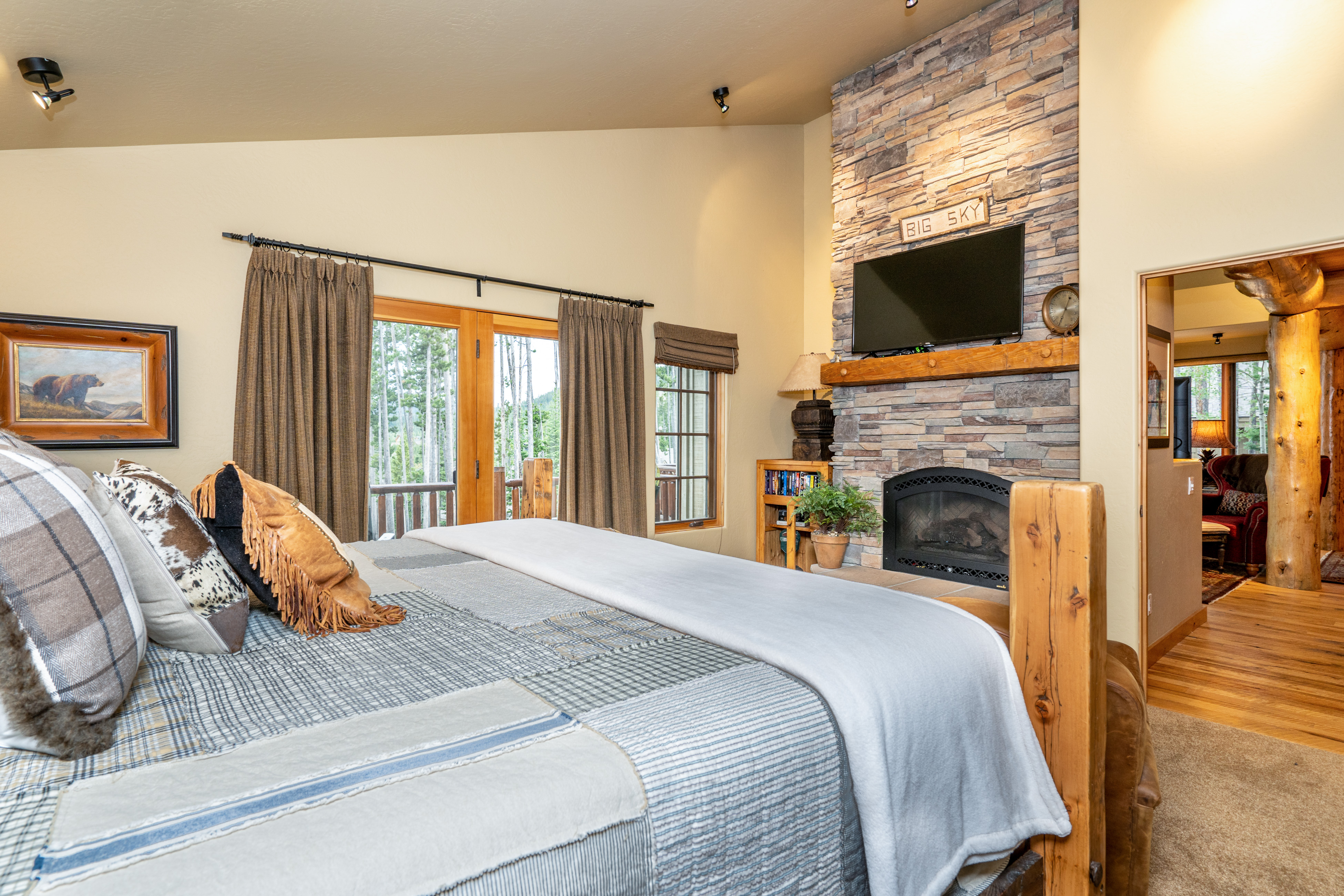 Big Sky Home 1000379