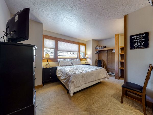 Big Sky Home 1000381