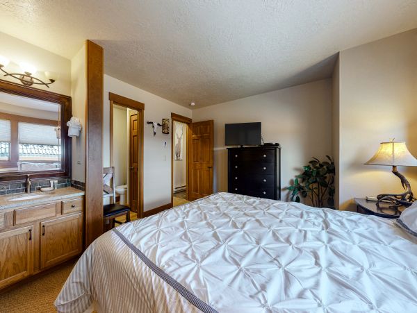 Big Sky Home 1000381