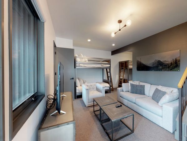 Big Sky Home 1000384