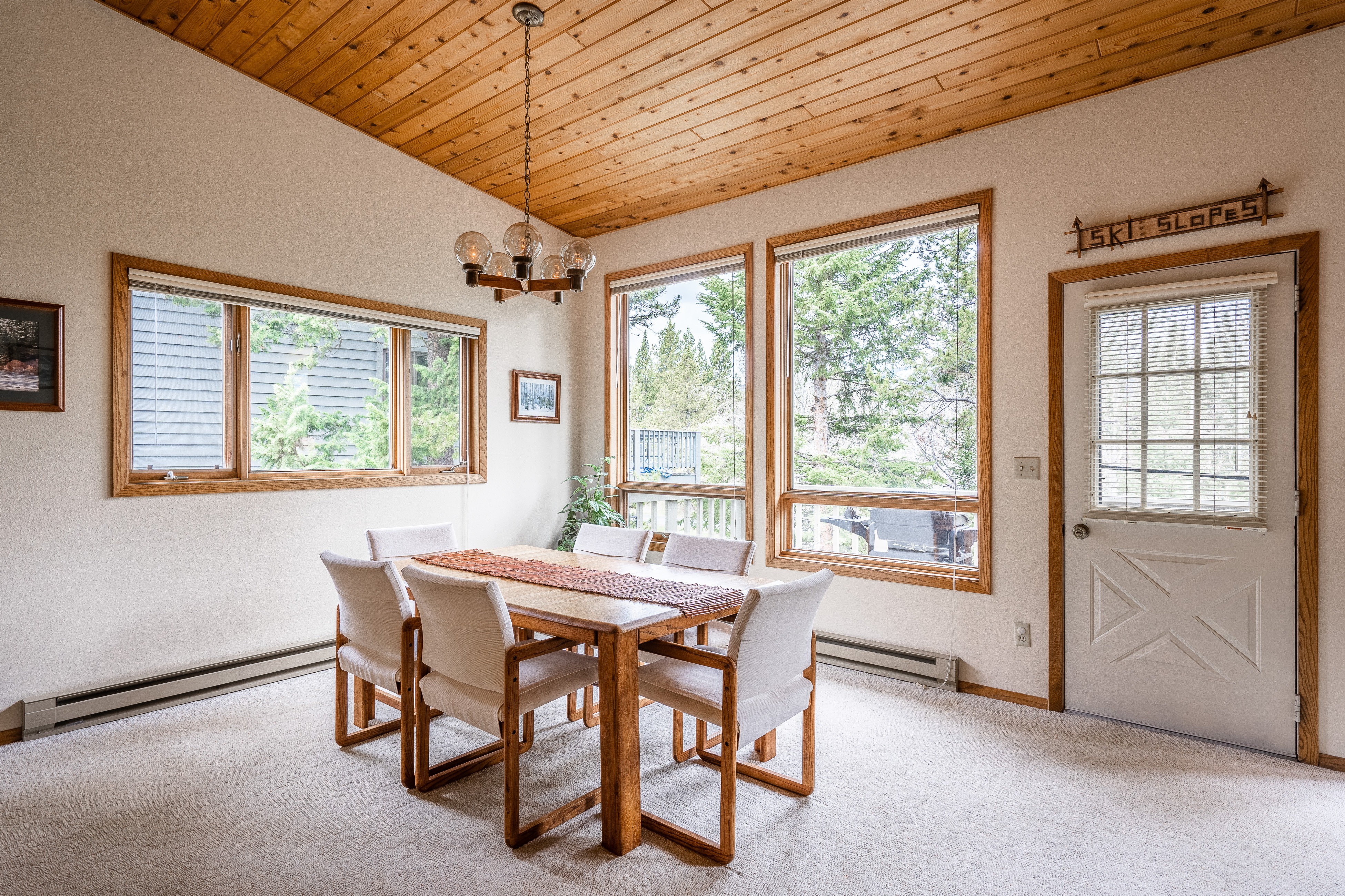 Big Sky Home 1000403