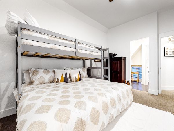 Big Sky Home 1000404