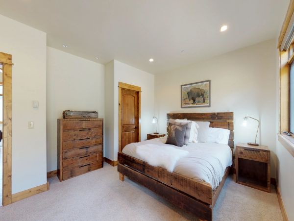 Big Sky Home 1000405