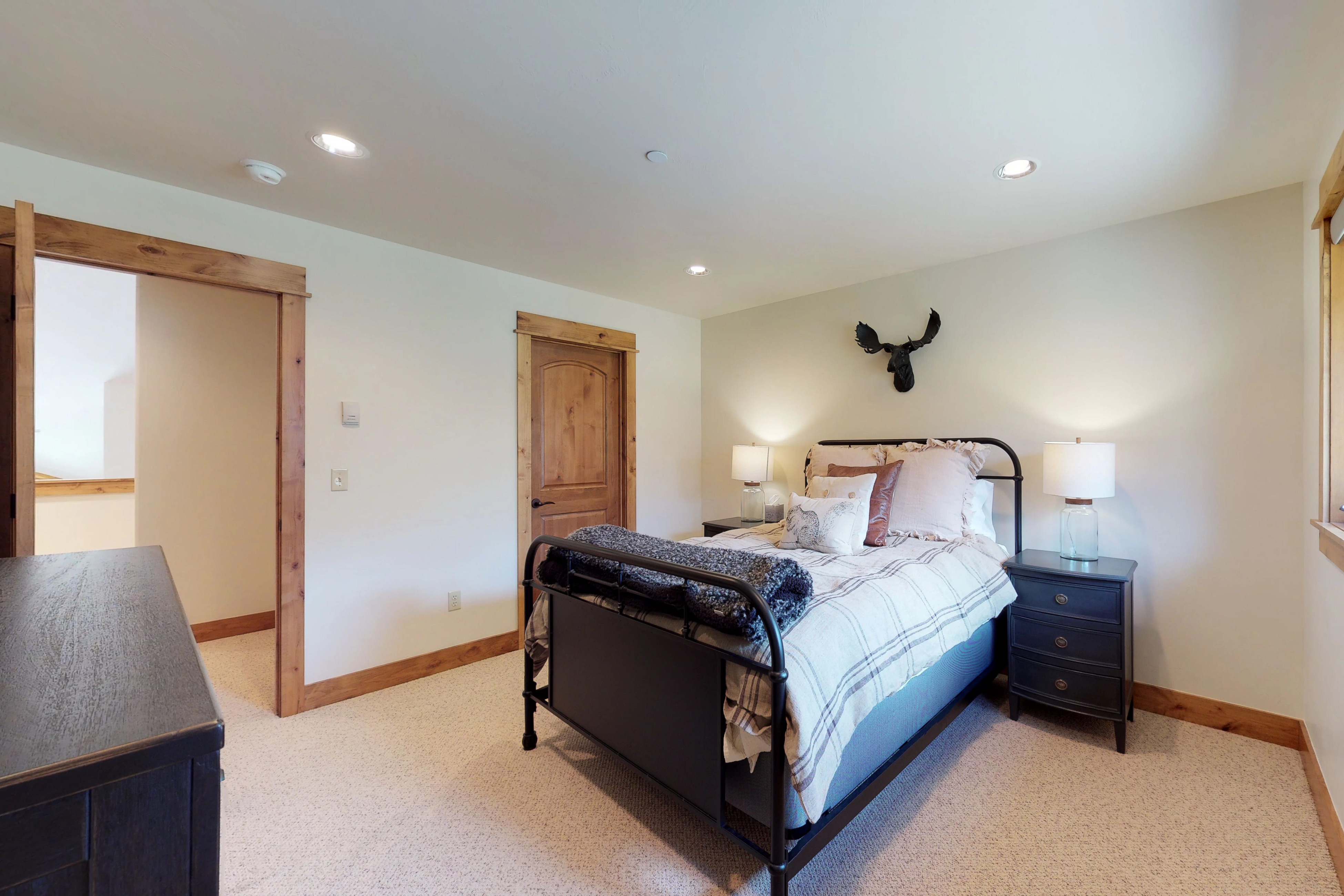 Big Sky Home 1000405