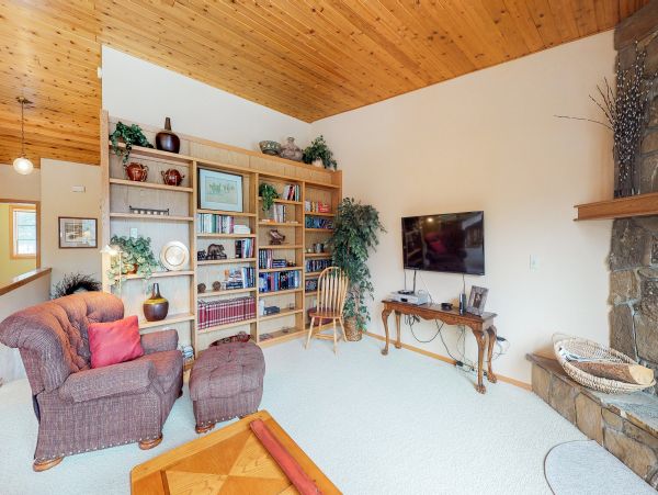 Big Sky Home 1000421