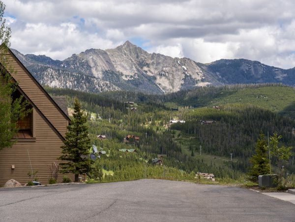 Big Sky Home 1000428