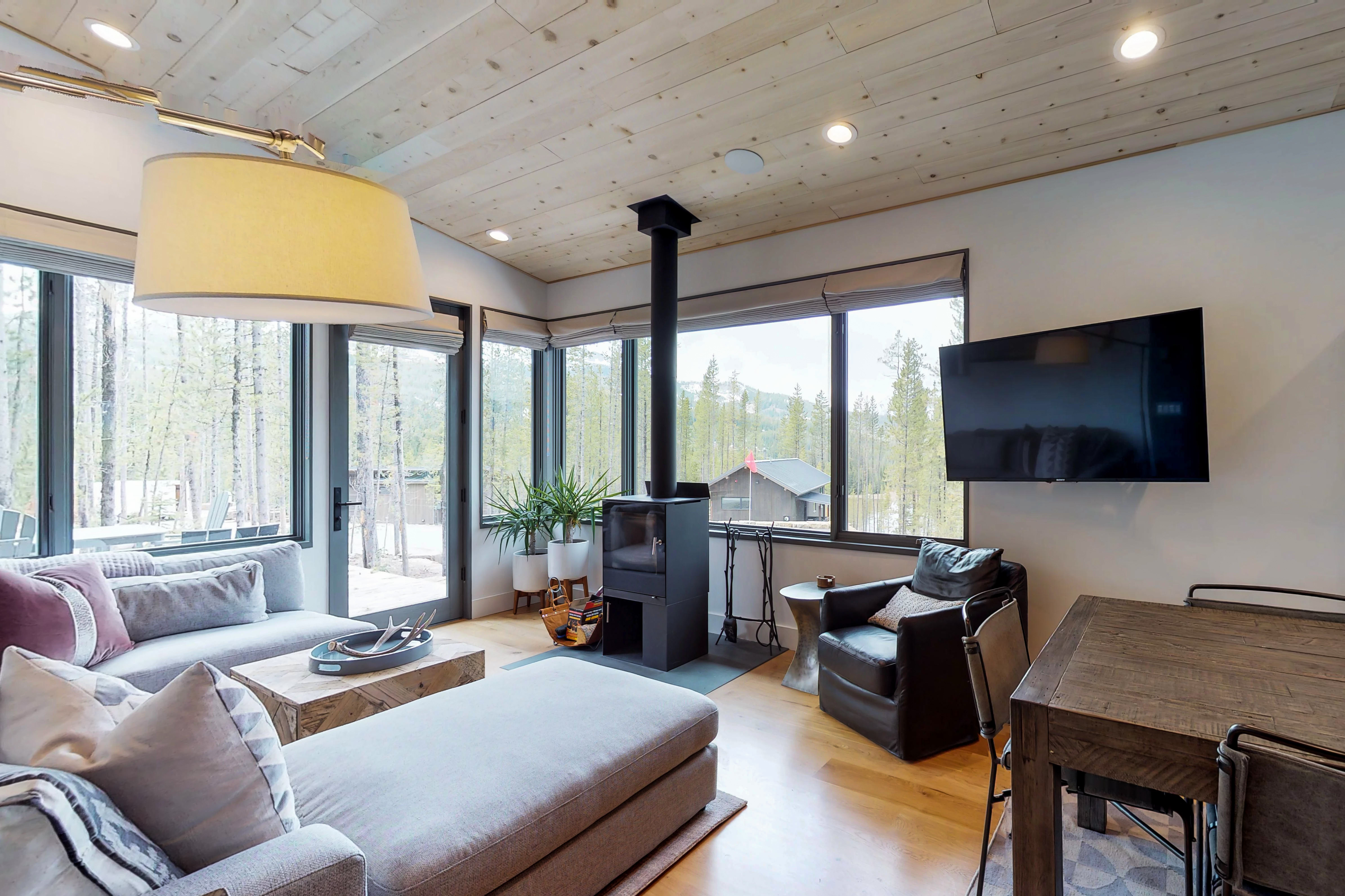 Big Sky Home 1000429