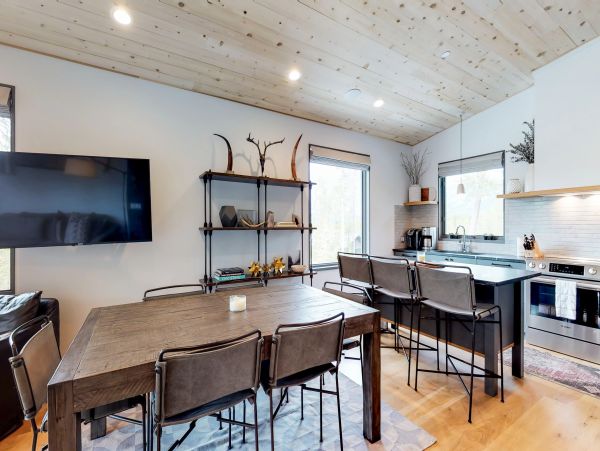Big Sky Home 1000429