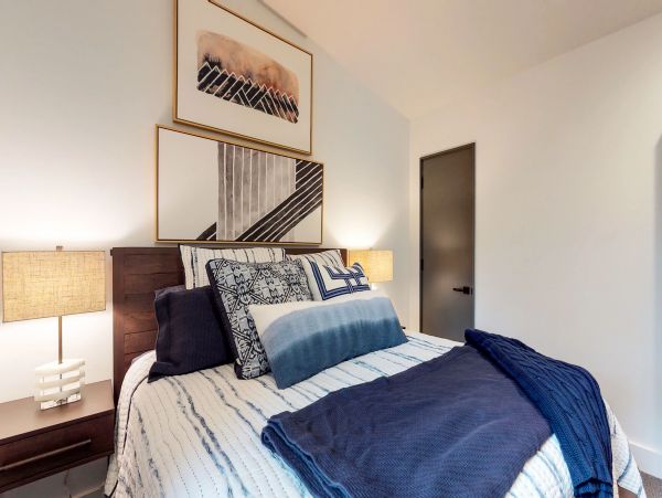 Big Sky Home 1000429