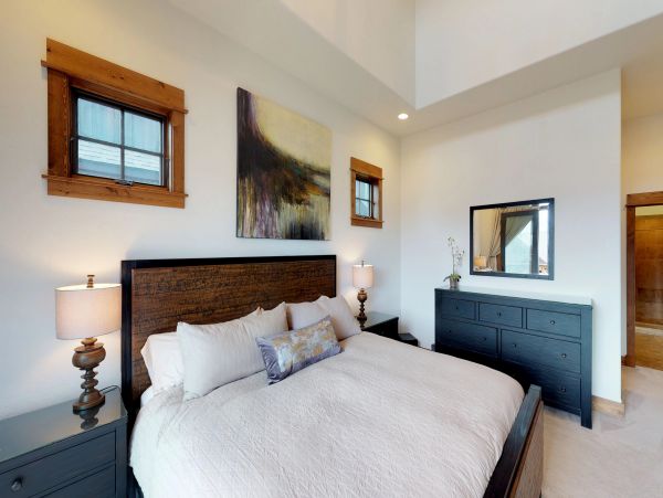 Big Sky Home 1000432