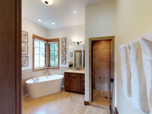 Big Sky Home 1000432