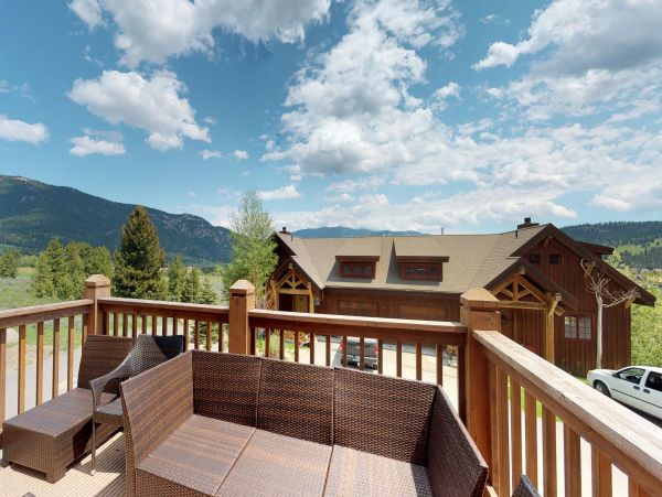 Big Sky Home 1000432