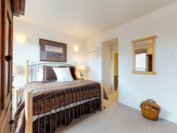 Big Sky Home 1000433