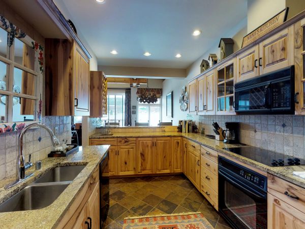Big Sky Home 1000434