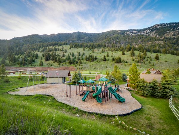 Big Sky Home 1000437