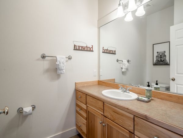 Big Sky Home 1000443