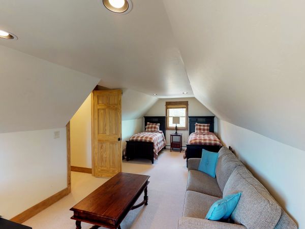 Big Sky Home 1000444