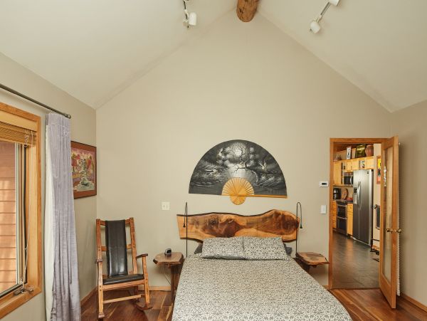 Big Sky Home 1000445