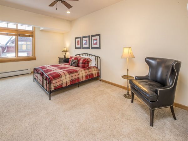 Big Sky Home 1000453