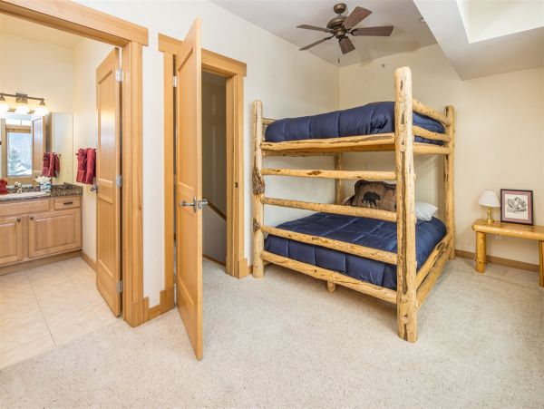 Big Sky Home 1000453