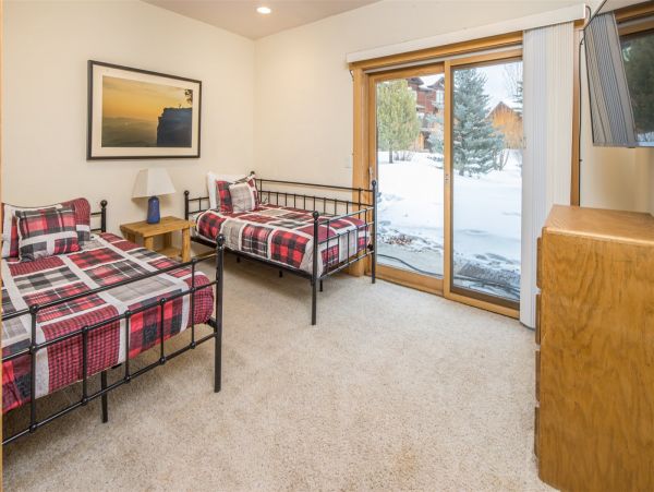 Big Sky Home 1000453