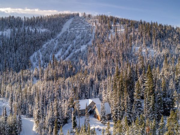 Big Sky 4 Bedroom Ski In Ski Out Vacation Home Sleeps 12