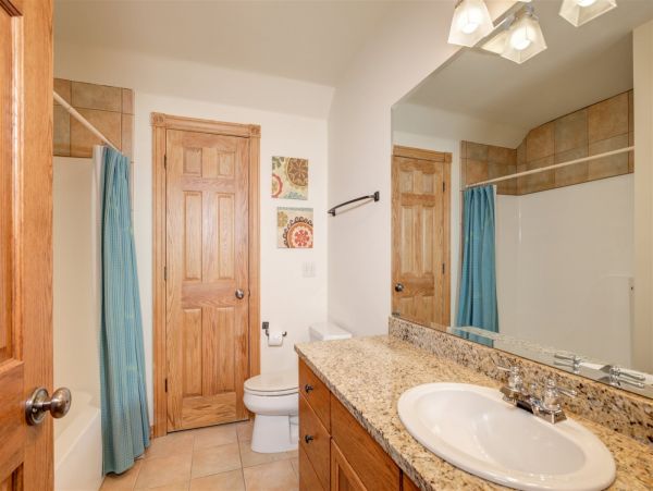 Big Sky 4 Bedroom Ski In Ski Out Vacation Home Sleeps 12