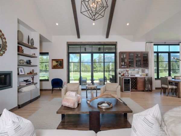 Big Sky Home 1000461
