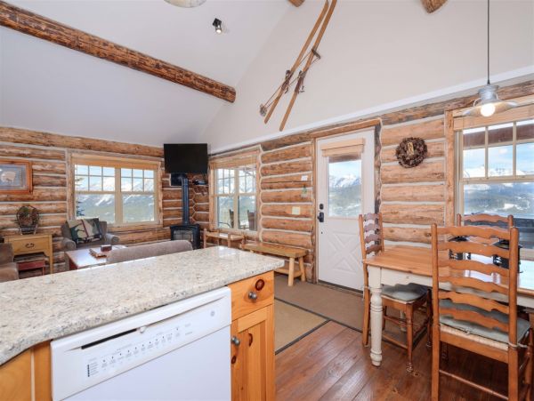 Big Sky Home 1000471