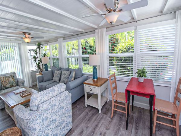 Bradenton Beach 3 Bedroom Vacation Pool Home With Boat Slip