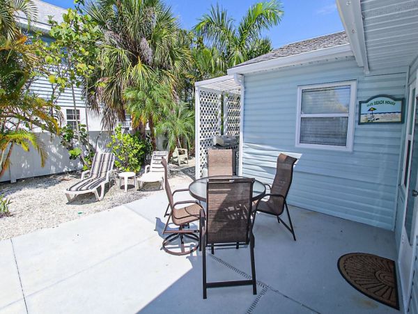 Bradenton Beach 3 Bedroom Vacation Pool Home With Boat Slip