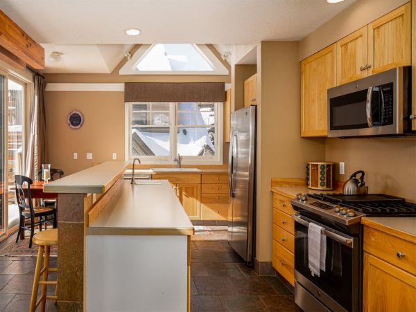 Big Sky Condo 1000475