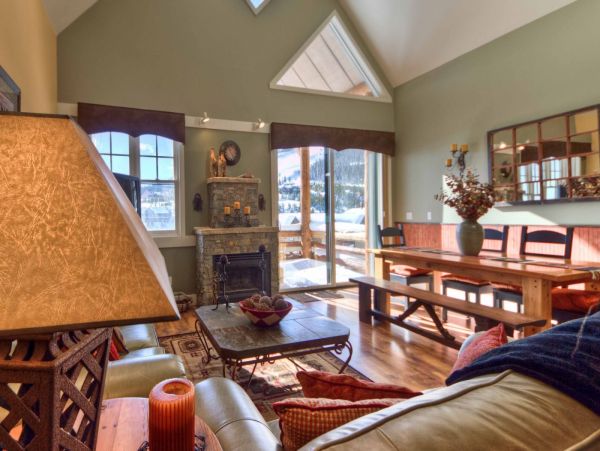 Big Sky Condo 1000476