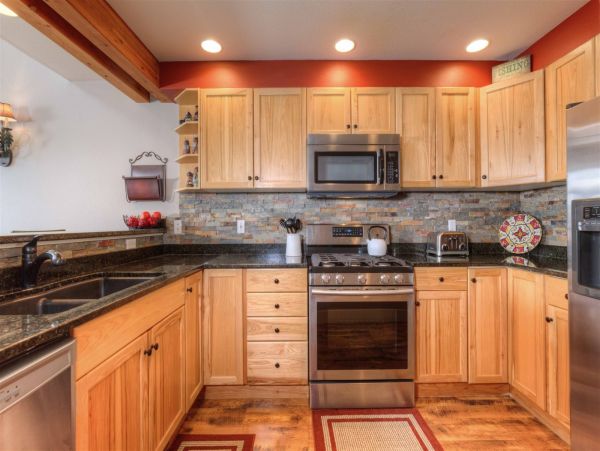 Big Sky Condo 1000476