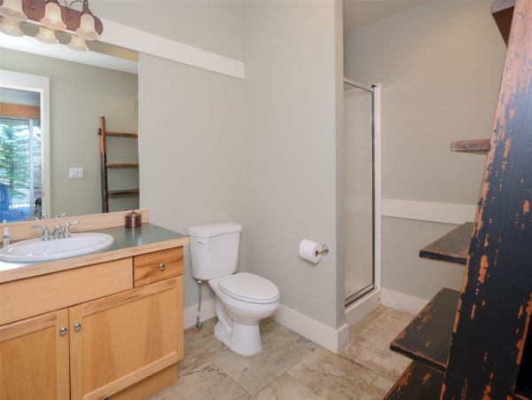Big Sky Condo 1000477