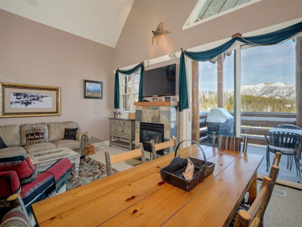 Big Sky Condo 1000478