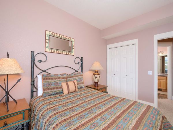 Big Sky Condo 1000478