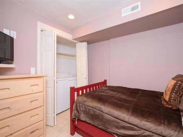 Big Sky Condo 1000478