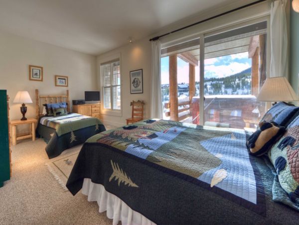 Big Sky Condo 1000479